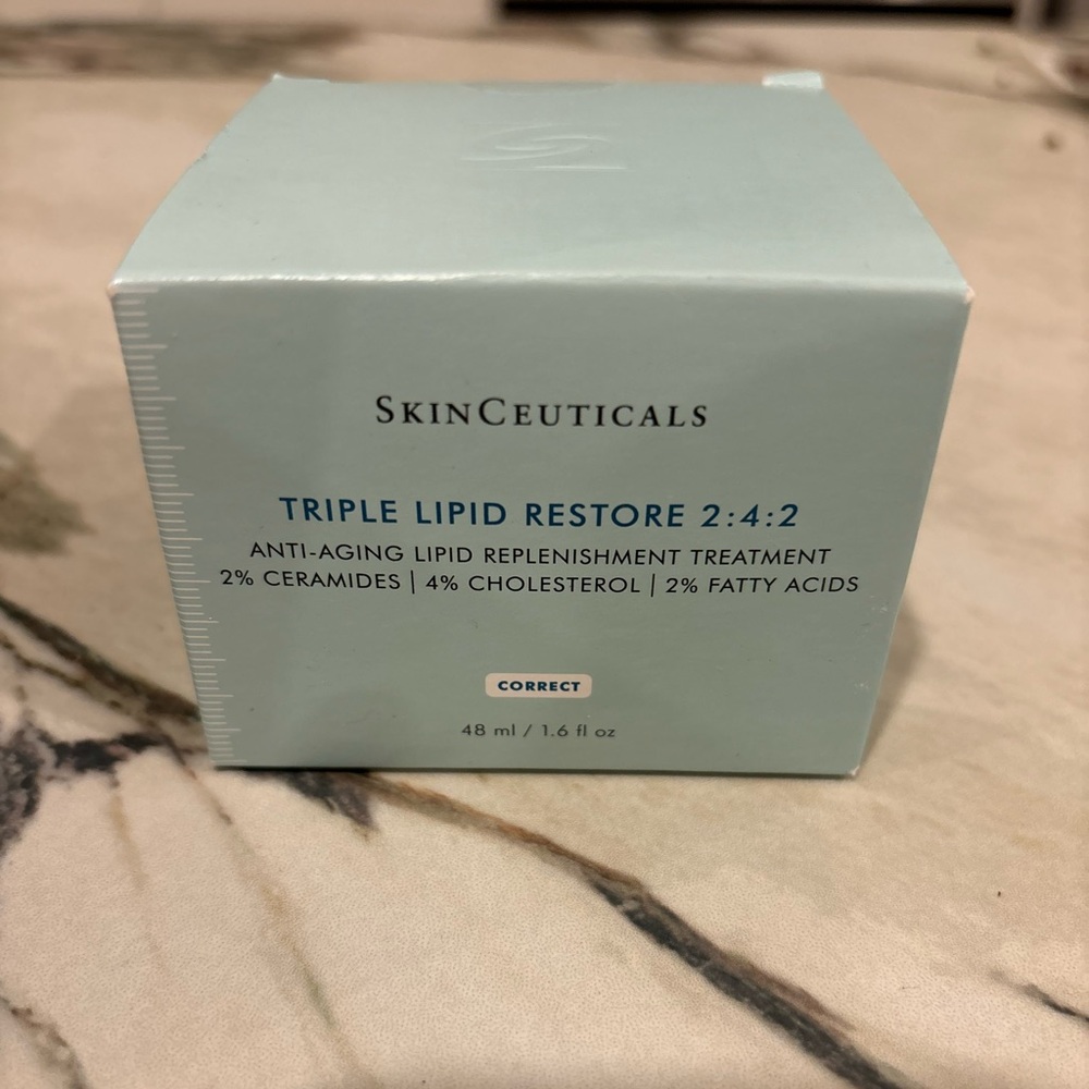 Skinceuticals triple lipid restore brand new anti aging cream